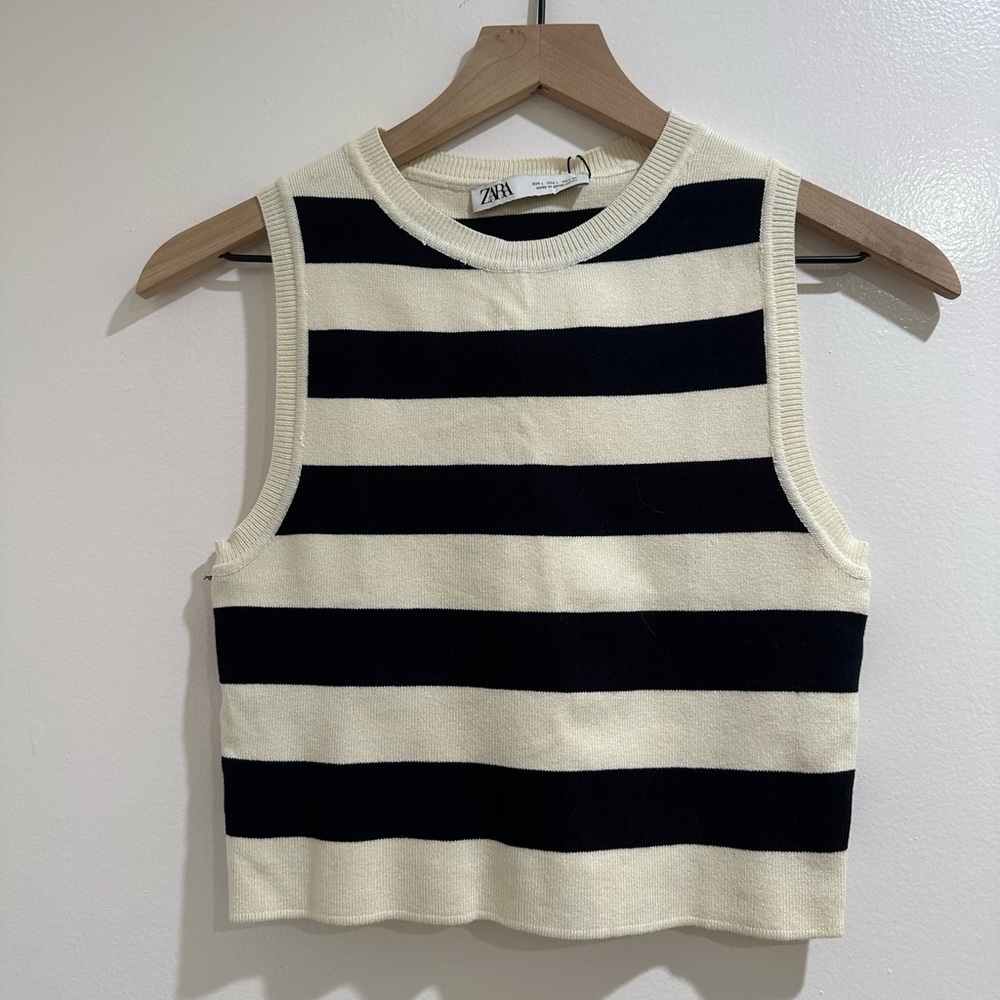 Zara navy and cream striped tank top size large NWT